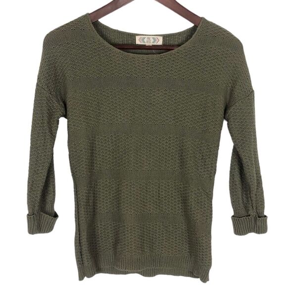 Pink Rose Green Crochet Knit 3/4 Sleeve Pullover Sweater Women's Small - Picture 1 of 4